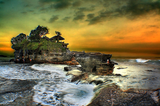 Tanah-Lot-Temple-Bali